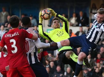 Ron-Robert Zieler spielte in der vergangenen Saison für Leicester City. Foto: Jonathan Brady Ron-Robert Zieler spielte in der vergangenen Saison für Leicester City. Foto: Jonathan Brady