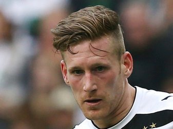 André Hahn traf beim 8:0-Sieg in Rotenburg doppelt André Hahn traf beim 8:0-Sieg in Rotenburg doppelt