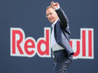 Wegen der finanziellen Unterstützung von Red Bull hätte Sportdirektor Ralf Rangnick fast die Champions League mit RB Leipzig verpasst. Foto: Jan Woitas Wegen der finanziellen Unterstützung von Red Bull hätte Sportdirektor Ralf Rangnick fast die Champions League mit RB Leipzig verpasst. Foto: Jan Woitas
