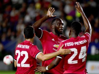 Lukaku feiert seinen ersten Treffer im United-Dress Lukaku feiert seinen ersten Treffer im United-Dress