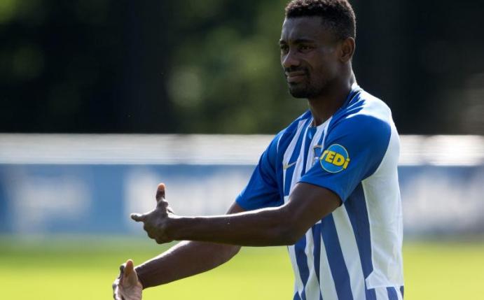 Hertha-Stürmer Salomon Kalou will wieder für die Elfenbeinküste spielen. Foto: Soeren Stache