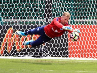 Torwart Joe Hart geht zurück in die Premier League zu West Ham United. Foto: John Walton Torwart Joe Hart geht zurück in die Premier League zu West Ham United. Foto: John Walton