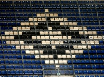 Hamburger SV unterliegt Holstein Kiel 3:5 Hamburger SV unterliegt Holstein Kiel 3:5