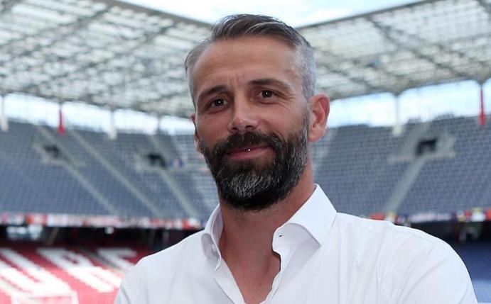 Trainer Marco Rose hat mit dem FC Salzburg die dritte Qualifikationsrunde der Champions League erreicht. Foto: Daniel Krug/APA