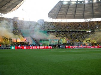 Dortmund: Geldstrafe wegen Pyrotechnik im Pokalfinale Dortmund: Geldstrafe wegen Pyrotechnik im Pokalfinale