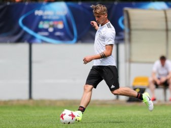 U21-Europameister Maximilian Philipp spielt ab dieser Saison beim BVB. Foto: Jan Woitas U21-Europameister Maximilian Philipp spielt ab dieser Saison beim BVB. Foto: Jan Woitas