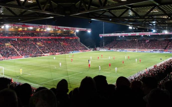 Ein Testspiel von Union Berlin musste wegen Regens abgebrochen werden. Foto: Sebastian Gollnow
