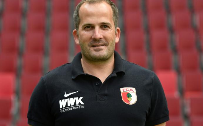 Geht in seine zweite Saison beim FCA: Coach Manuel Baum