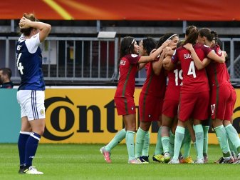 Portugal schlug Schottland mit 2:1 Portugal schlug Schottland mit 2:1