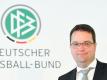 Stephan Osnabrügge stellte den Finanzbericht des Deutschen Fußball-Bundes vor. foto: Arne Dedert