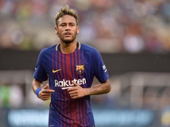 Neymar vom FC Barcelona läuft während des Vorbereitungsspiels gegen Juventus Turin über den Platz. Foto: Brooks Von Arx Neymar vom FC Barcelona läuft während des Vorbereitungsspiels gegen Juventus Turin über den Platz. Foto: Brooks Von Arx