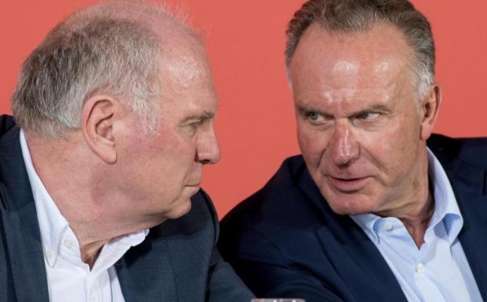 Uli Hoeneß (l) und Karl-Heinz Rummenigge sind die Führungspersönlichkeiten des FC Bayern. Foto: Sven Hoppe