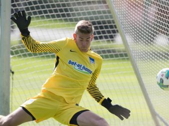 Jonathan Klinsmann steht für die Hertha zwischen den Pfosten. Foto: Soeren Stache Jonathan Klinsmann steht für die Hertha zwischen den Pfosten. Foto: Soeren Stache