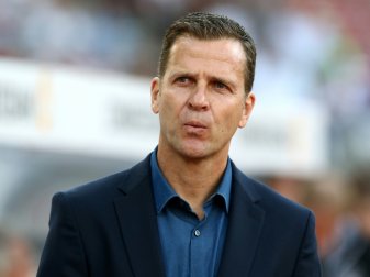 Oliver Bierhoff sieht seine Zukunft weiter beim DFB Oliver Bierhoff sieht seine Zukunft weiter beim DFB