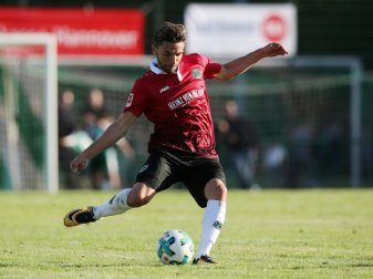 Julian Korb muss eine Trainingspause einlegen Julian Korb muss eine Trainingspause einlegen