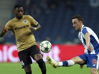 Der HSV ist an Brügges Stefano Denswil (l) interessiert. Foto: Jose Coelho