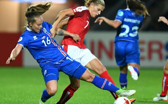 Österreich schlägt Island und sichert sich Gruppensieg