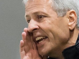 Das Team von Lucien Favre kam vor eigenem Publikum nicht über ein 1:1 hinaus. Foto: Jean-Christophe Bott Das Team von Lucien Favre kam vor eigenem Publikum nicht über ein 1:1 hinaus. Foto: Jean-Christophe Bott