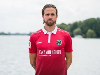 Martin Harnik traf doppelt für Hannover beim 4:2-Sieg. Foto: Silas Stein Martin Harnik traf doppelt für Hannover beim 4:2-Sieg. Foto: Silas Stein