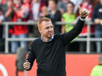 Trainer Maik Walpurgis will mit dem FC Ingolstadt schnell wieder zurück in die erste Liga. Foto: Armin Weigel Trainer Maik Walpurgis will mit dem FC Ingolstadt schnell wieder zurück in die erste Liga. Foto: Armin Weigel