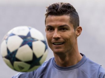 Cristiano Ronaldo muss sich wegen Vorwürfen der Steuerhinterziehung vor Gericht verantworten. Foto: Sven Hoppe Cristiano Ronaldo muss sich wegen Vorwürfen der Steuerhinterziehung vor Gericht verantworten. Foto: Sven Hoppe