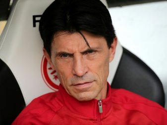 Bruno Hübner glaubt an einen spannenden Abstiegskampf Bruno Hübner glaubt an einen spannenden Abstiegskampf