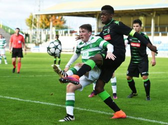 Ndenge (r.) wechselt auf Leihbasis nach Kerkrade Ndenge (r.) wechselt auf Leihbasis nach Kerkrade