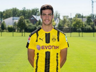 Mikel Merino hat sich bei Borussia Dortmund mehr Einsatzzeiten erhofft. Foto: Guido Kirchner Mikel Merino hat sich bei Borussia Dortmund mehr Einsatzzeiten erhofft. Foto: Guido Kirchner