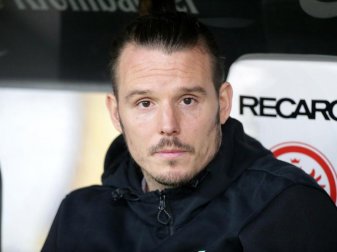 Der verletzte Frankfurter Alexander Meier soll auch abseits des Platzes als Führungsspieler glänzen. Foto: Hasan Bratic Der verletzte Frankfurter Alexander Meier soll auch abseits des Platzes als Führungsspieler glänzen. Foto: Hasan Bratic