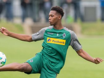 Gladbachs Reece Oxford erzielte den zwischenzeitlichen Treffer zum 1:1 gegen Newcastle United. Foto: Guido Kirchner Gladbachs Reece Oxford erzielte den zwischenzeitlichen Treffer zum 1:1 gegen Newcastle United. Foto: Guido Kirchner