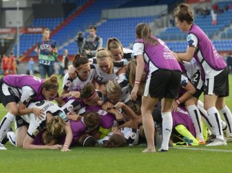 Die Österreicherinnen besiegten Spanien im Elfmeterschießen. Foto: Hans Punz
