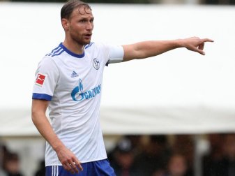 Droht beim Bundesliga-Start auszufallen: Schalke-Kapitän Benedikt Höwedes. Foto: Tim Rehbein Droht beim Bundesliga-Start auszufallen: Schalke-Kapitän Benedikt Höwedes. Foto: Tim Rehbein