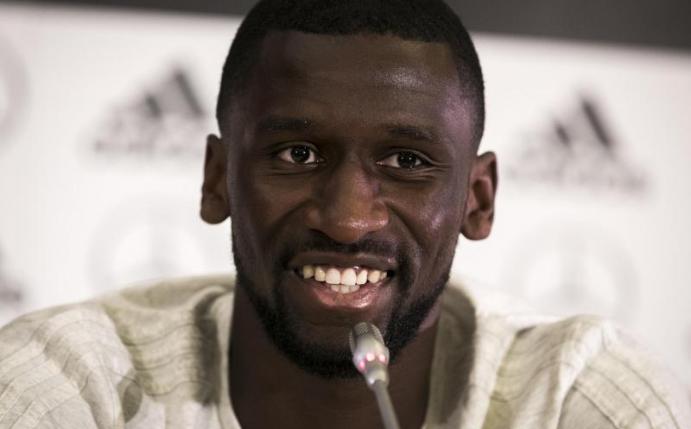Nationalspieler Antonio Rüdiger spielt jetzt für den FC Chelsea. Foto: Christian Charisius