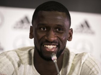 Nationalspieler Antonio Rüdiger spielt jetzt für den FC Chelsea. Foto: Christian Charisius Nationalspieler Antonio Rüdiger spielt jetzt für den FC Chelsea. Foto: Christian Charisius