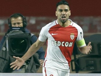 Radamel Falcao konnte für den AS Monaco zum 2:2 gegen den FC Toulouse ausgleichen. Foto: Claude Paris Radamel Falcao konnte für den AS Monaco zum 2:2 gegen den FC Toulouse ausgleichen. Foto: Claude Paris
