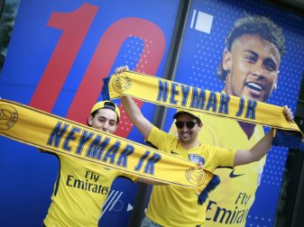 Der Hype um den neuen PSG-Superstar Neymar war riesig Der Hype um den neuen PSG-Superstar Neymar war riesig