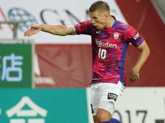 Lukas Podolski im Trikot von Vissel Kobe. Foto: kyodo Lukas Podolski im Trikot von Vissel Kobe. Foto: kyodo