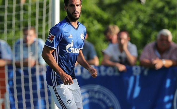 Insua brachte Schalke zunächst in Führung
