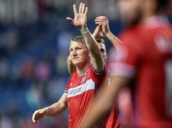 Schweinsteiger mit Chicago wieder auf der Siegerstraße Schweinsteiger mit Chicago wieder auf der Siegerstraße