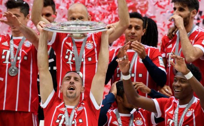 Auch in diesem Jahr ist der FC Bayern der Topfavorit auf die Meisterschaft der Fußball-Bundesliga. Foto: Matthias Balk