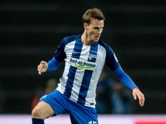 Sebastian Langkamp macht sich Gedanken zur Rolle des Spielers im Fußball-Business. Foto: Thomas Eisenhuth Sebastian Langkamp macht sich Gedanken zur Rolle des Spielers im Fußball-Business. Foto: Thomas Eisenhuth