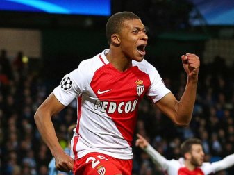 Kylian Mbappé will nach Medienberichten unbedingt für PSG spielen. Foto: Dave Thompson Kylian Mbappé will nach Medienberichten unbedingt für PSG spielen. Foto: Dave Thompson