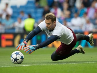 Manuel Neuer ist zurück im Mannschaftstraining Manuel Neuer ist zurück im Mannschaftstraining