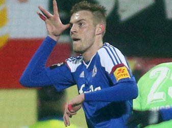 Ducksch schießt Kiel gegen Braunschweig in Runde zwei Ducksch schießt Kiel gegen Braunschweig in Runde zwei