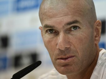 Zinedine Zidane möchte  bei Real Madrid verlängern