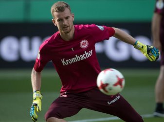 Torwart Lukas Hradecky hat das Vertragsangebot von Eintracht Frankfurt abgelehnt. Foto: Soeren Stache Torwart Lukas Hradecky hat das Vertragsangebot von Eintracht Frankfurt abgelehnt. Foto: Soeren Stache