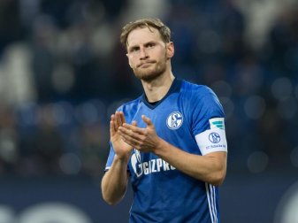 Benedikt Höwedes ist nicht mehr der Kapitän des FC Schalke 04. Foto: Guido Kirchner Benedikt Höwedes ist nicht mehr der Kapitän des FC Schalke 04. Foto: Guido Kirchner