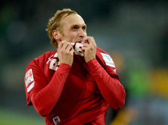 Nach langwieriger Kreuzband-Verletzung kehrt Marcel Risse in die Kölner Mannschaft zurück. Foto: Jonas Güttler Nach langwieriger Kreuzband-Verletzung kehrt Marcel Risse in die Kölner Mannschaft zurück. Foto: Jonas Güttler