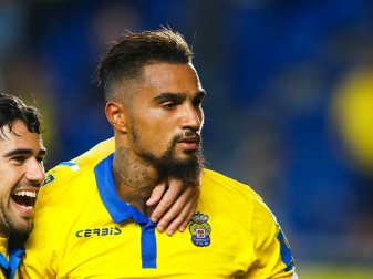 Kevin-Prince Boateng unterschreibt bei der Eintracht Kevin-Prince Boateng unterschreibt bei der Eintracht