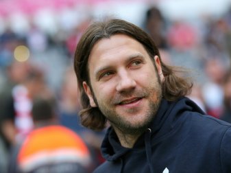 Grund zur Freude: Darmstadt besiegt St. Pauli mit 3:0 Grund zur Freude: Darmstadt besiegt St. Pauli mit 3:0